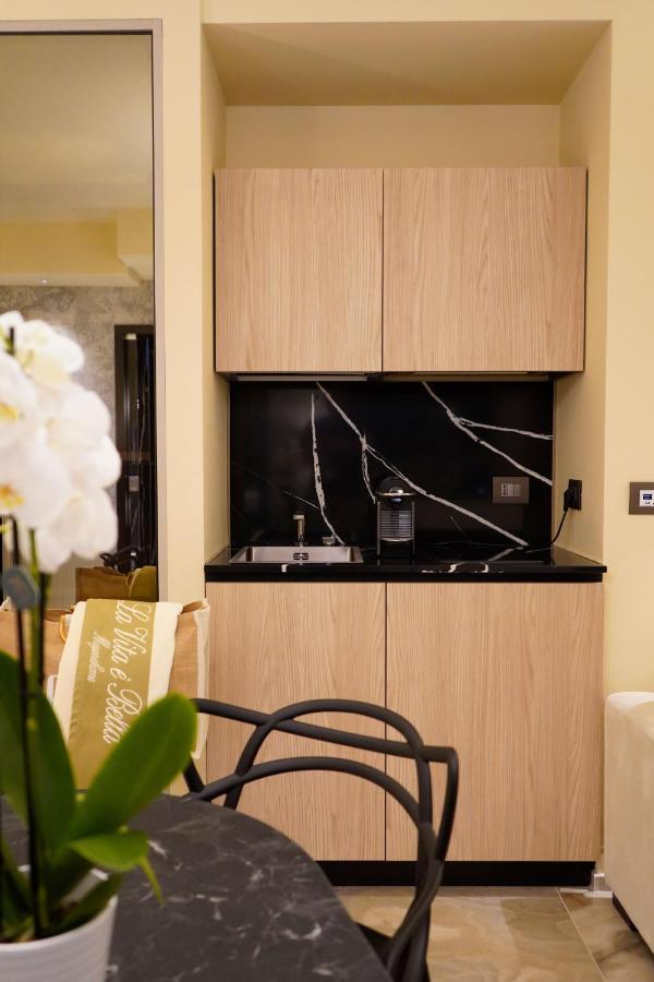 Hotel Arizona Riccione Bagian luar foto