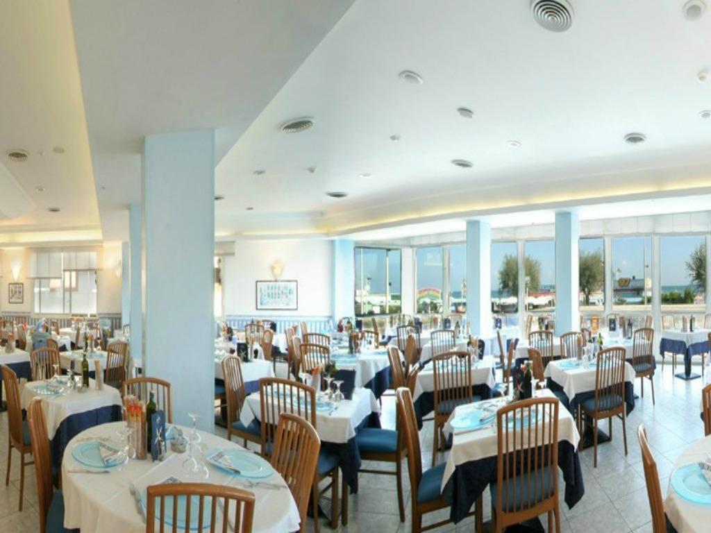 Hotel Arizona Riccione Bagian luar foto